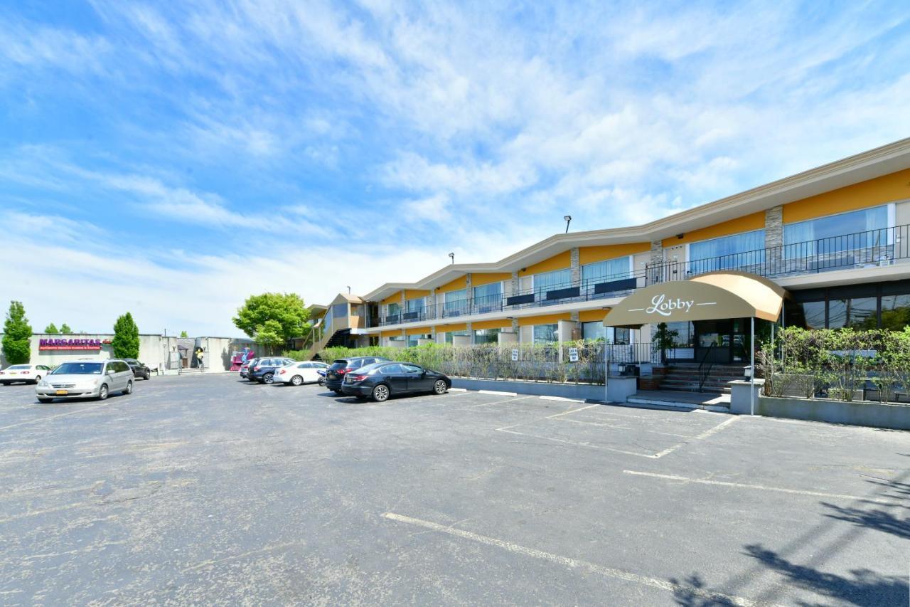 The Freeport Inn And Marina Extérieur photo